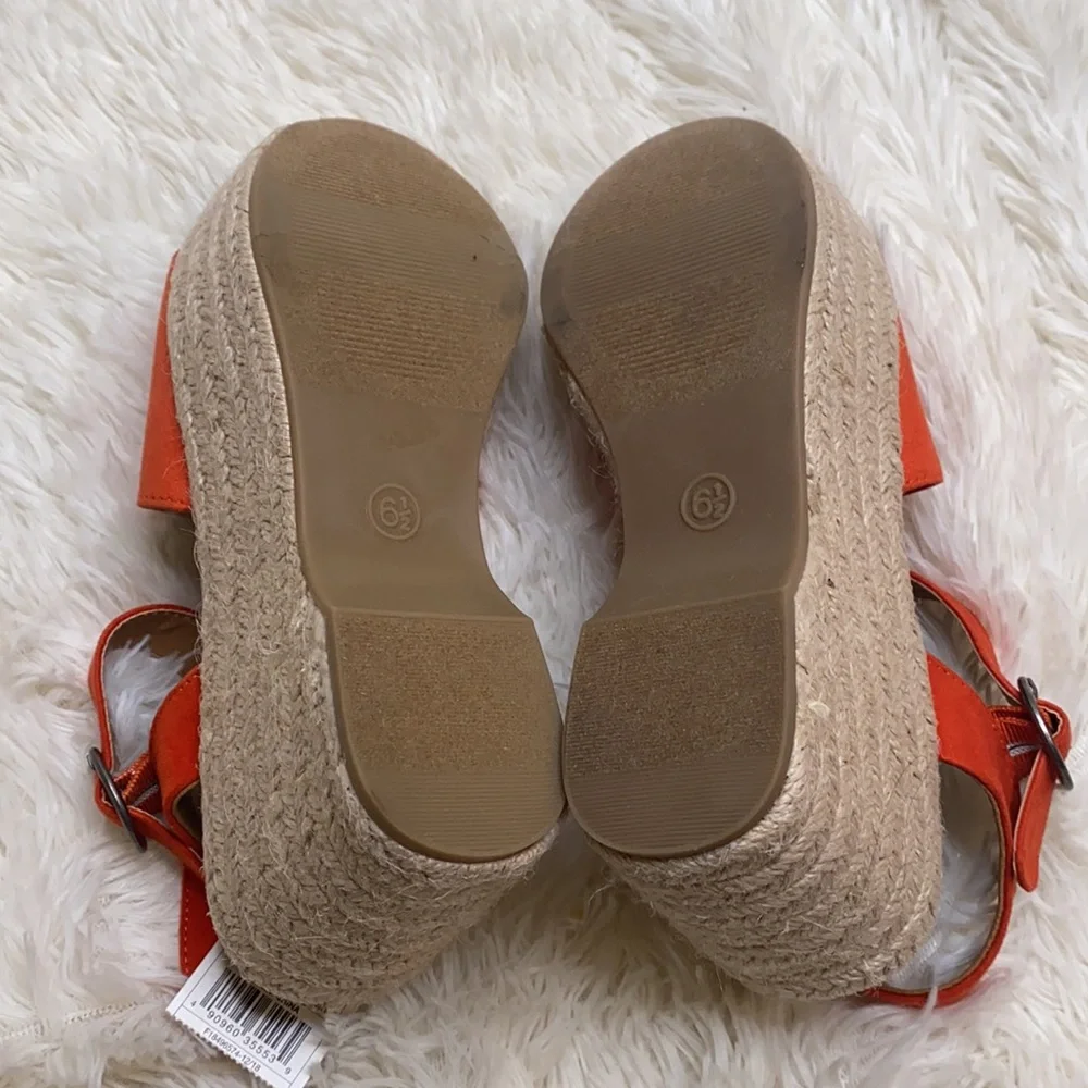 Universal Thread Orange Faux Suede Platform Espadrille Sandals Size 6.5